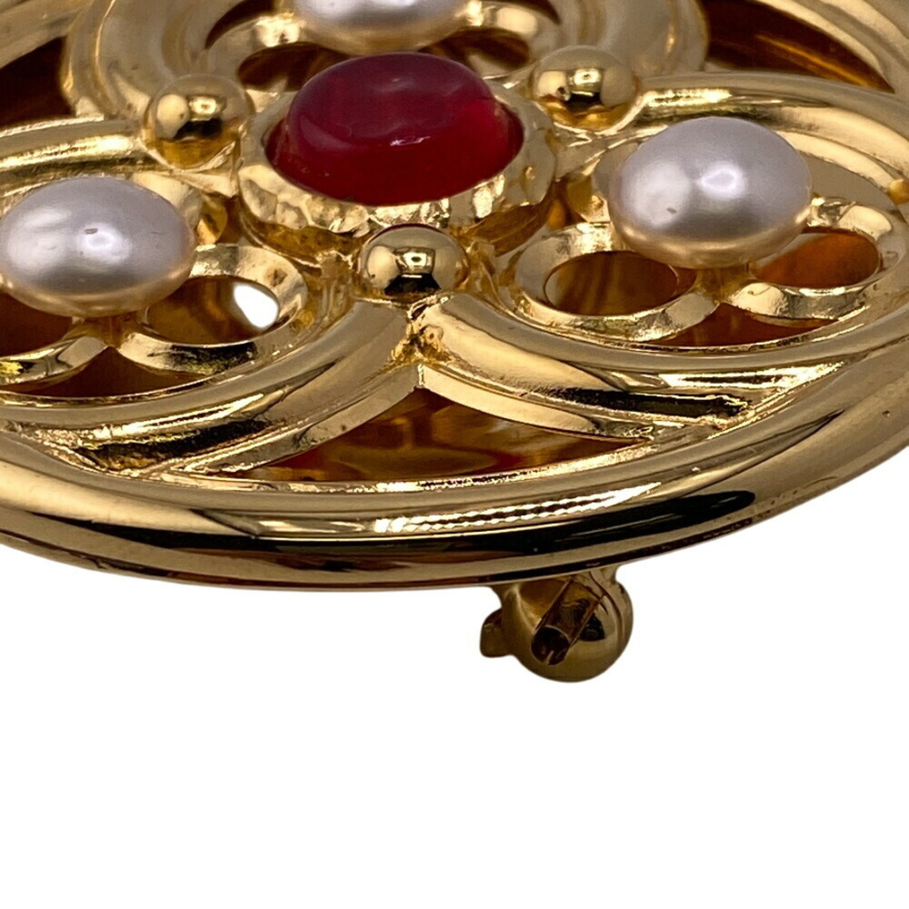 CHANEL Red Brooch - Picture 8 of 13